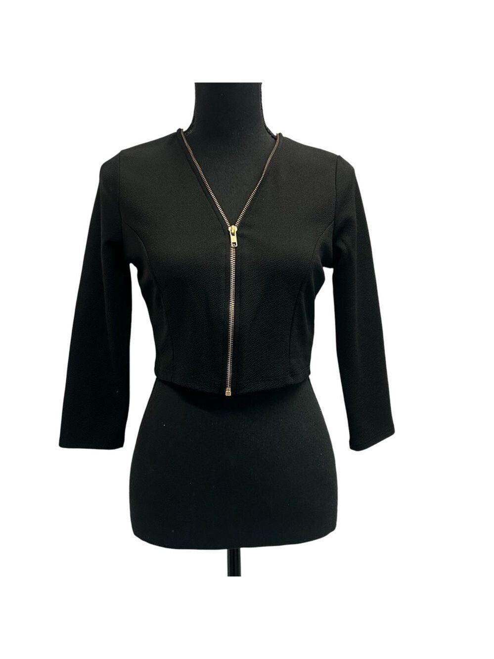 Forever 21 black long sleeve V-neck full zipper front crop top Sz L